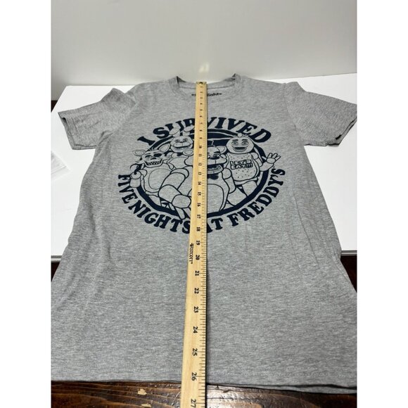 Five Nights at Freddys Graphic T-Shirt "I Survived FNAF" , Grey, Size Small, GUC - Picture 5 of 7